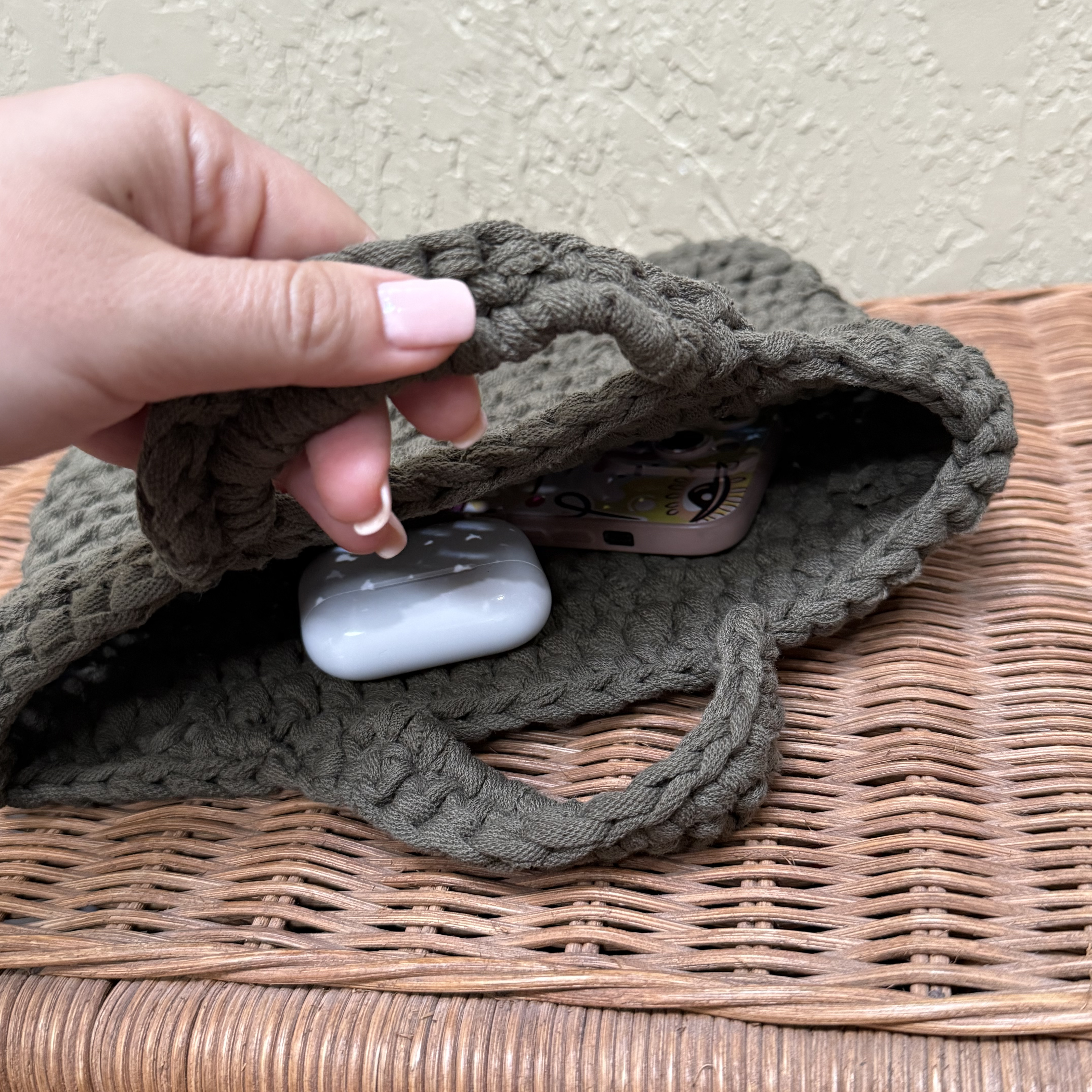 Olive Moss Pouch image 6